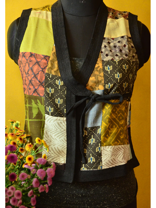 PATCH WAIST COAT(SMALL)03