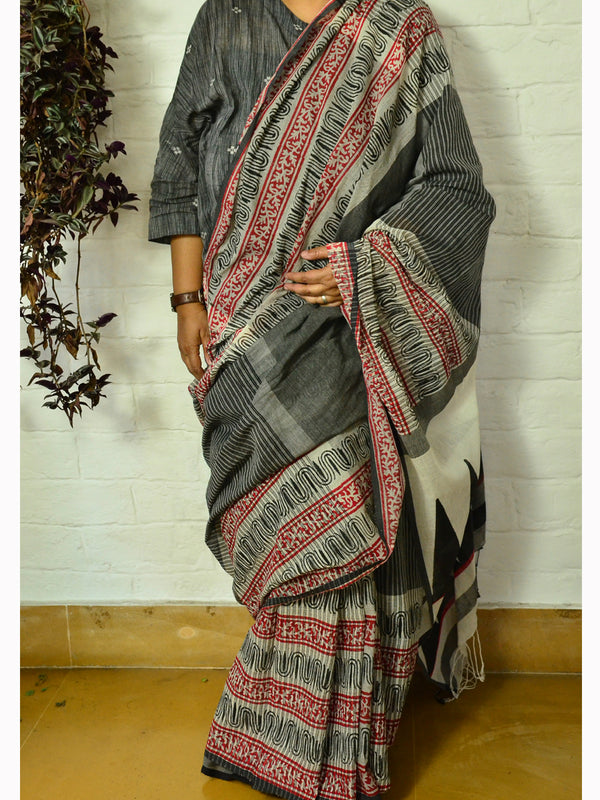 PRINT CHITA SAREE 01