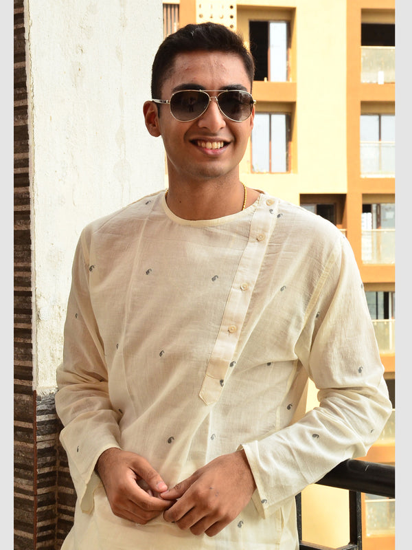 NAYAK KURTA 003 (COTTON JAM BUTI FAB)