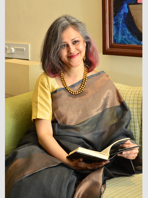JARI ZIGZAG V SAREE
