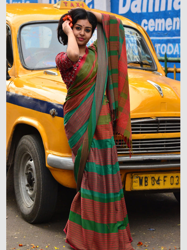 DHAKKA V SAREE