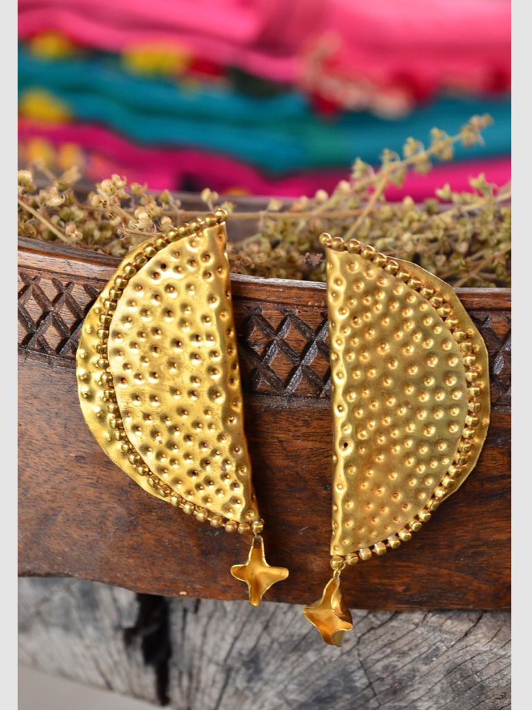 BR HAND BEATEN BRASS JEWLLERY 05