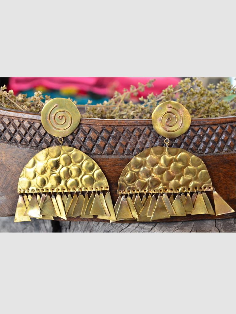 BR HAND BEATEN BRASS JEWLLERY 08