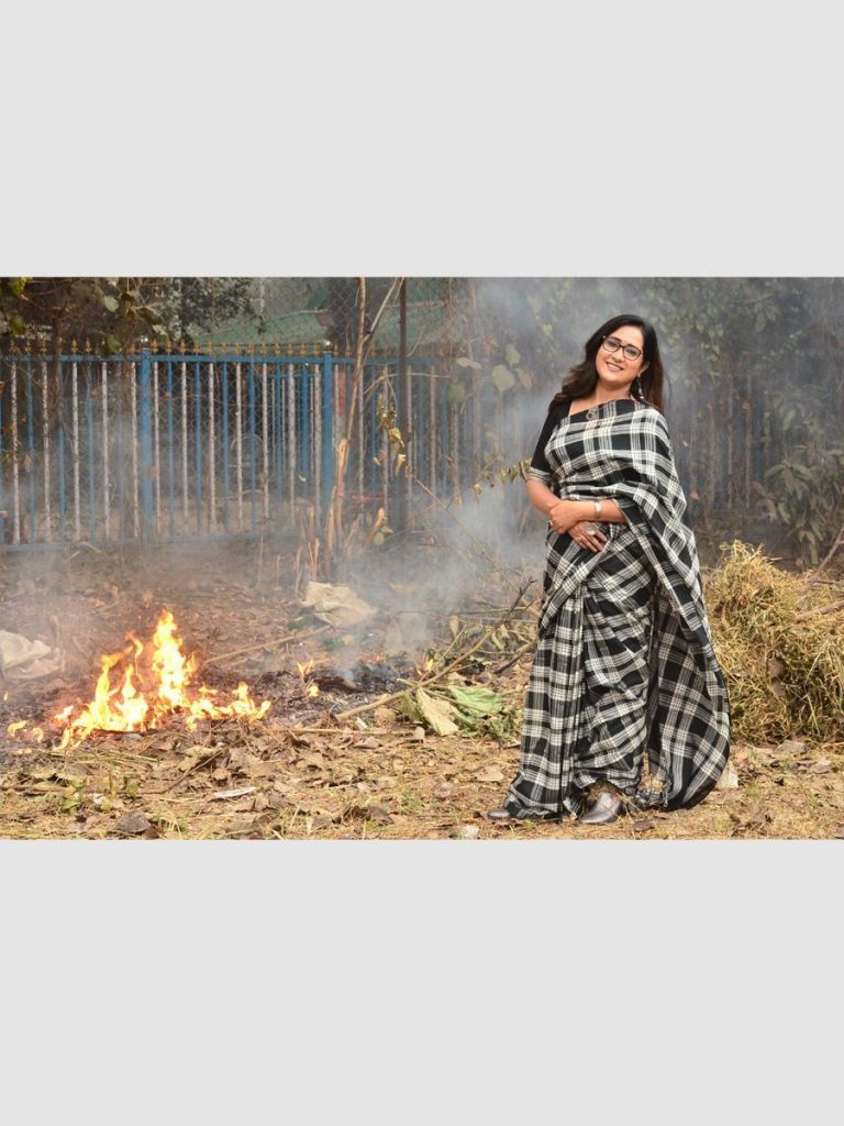 WOOL PLAIDS SAREE 01