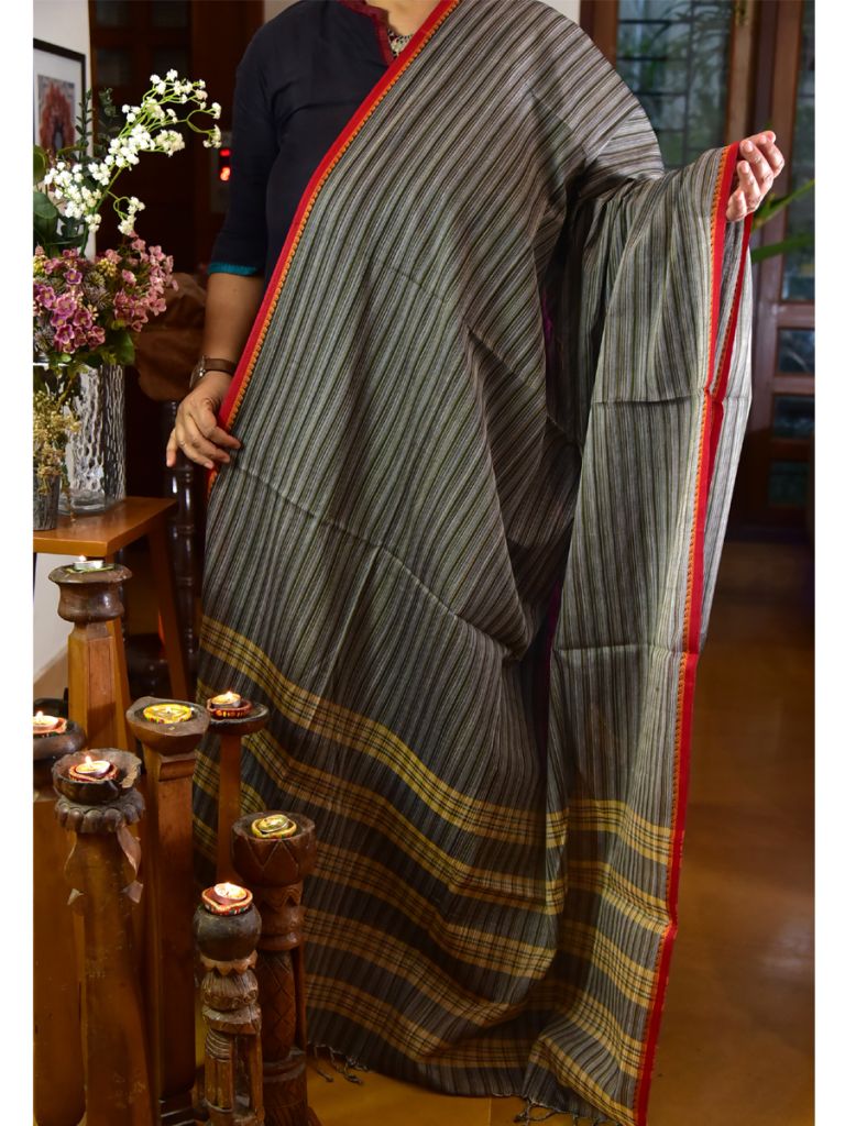 BIBI SAT DUPATTA 02