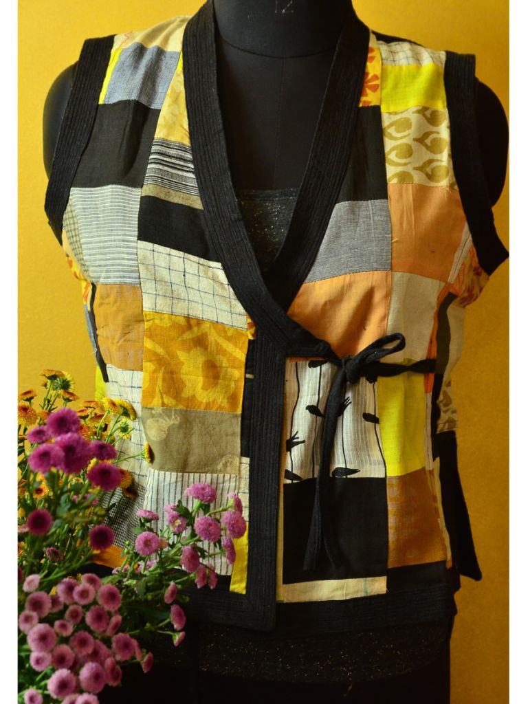 PATCH WAIST COAT(LARGE)03