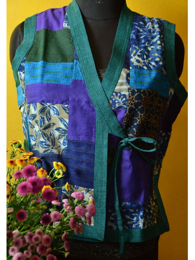 PATCH WAIST COAT(LARGE)02