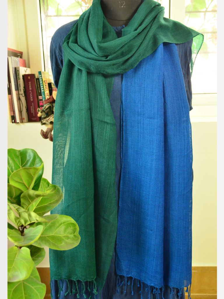CROSS FLAP SCARF 08