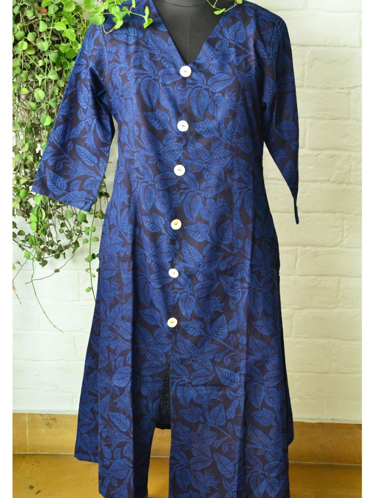 INDIGO DRESS (EXTRA LARGE) 01