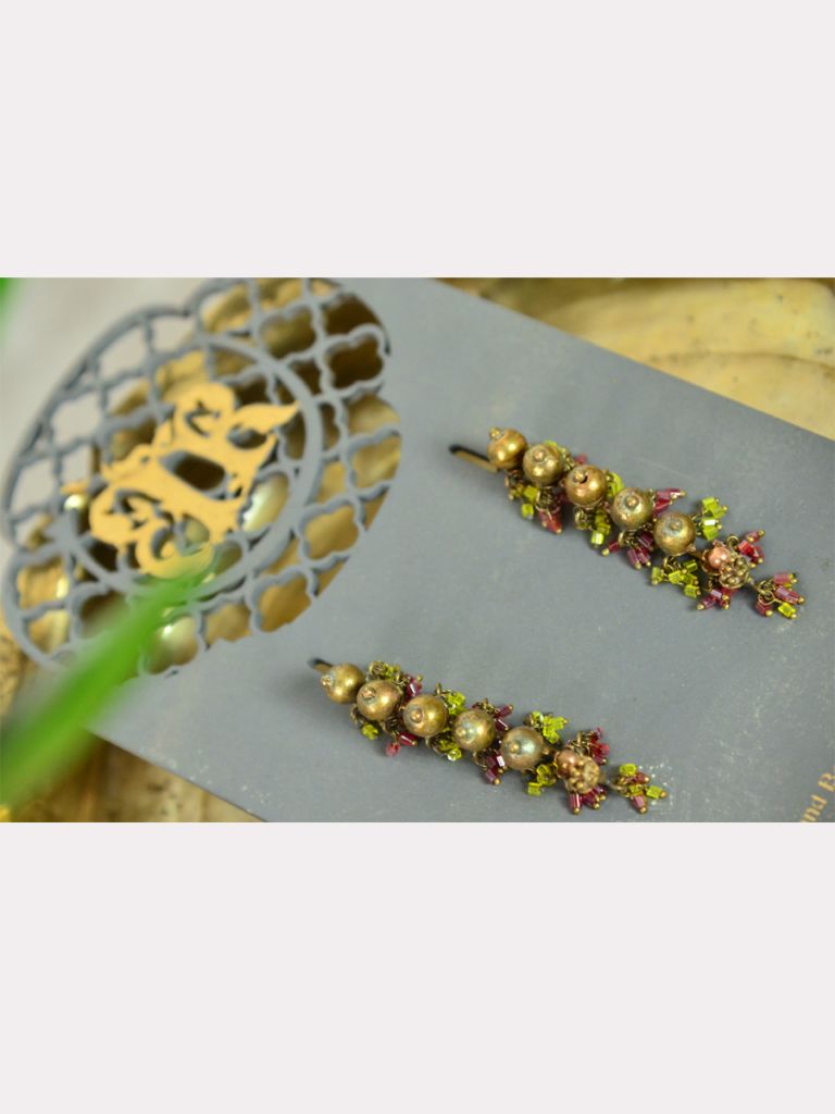 HAND BEATEN BRASS JEWELLERY 02